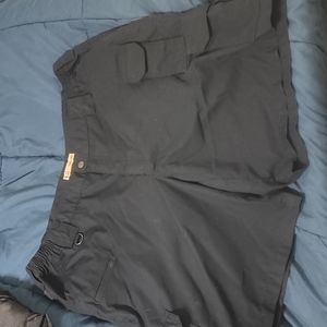 5.11 Tactical Cargo Shorts dark navy waist 42